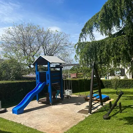 Danica Bed & Breakfast 3*