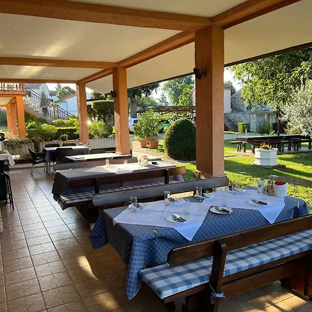 Bed & Breakfast Danica 3*