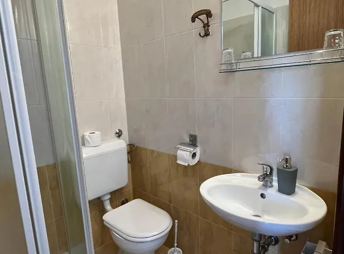 Danica Bed & Breakfast