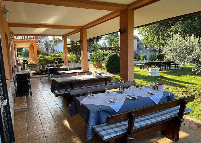 Bed & Breakfast Danica 3*